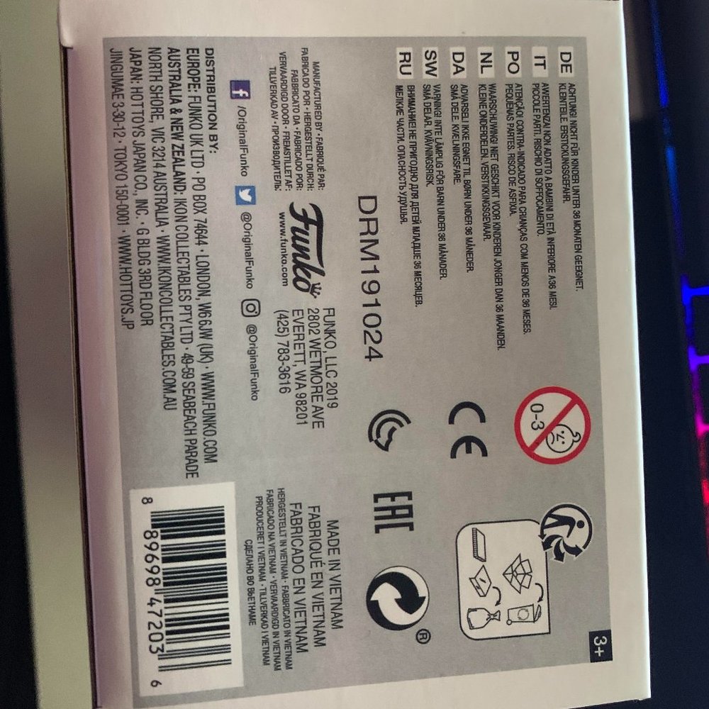 Funko Pop Stranger Things - Robin - Picture 3 of 4